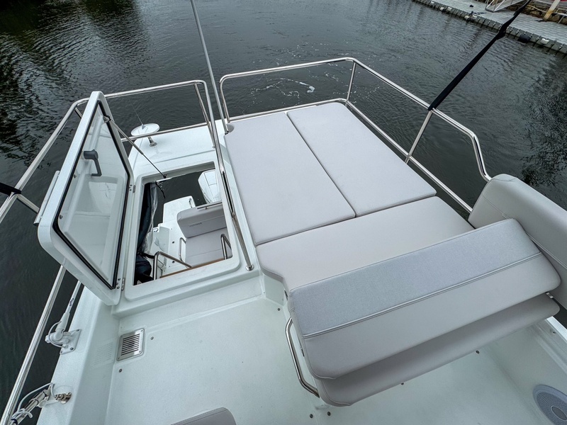  Beneteau Antares 11