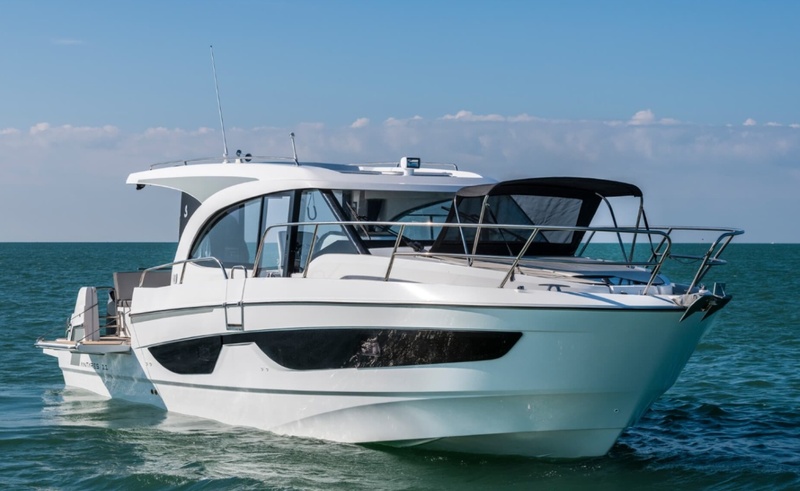  Beneteau Antares 11