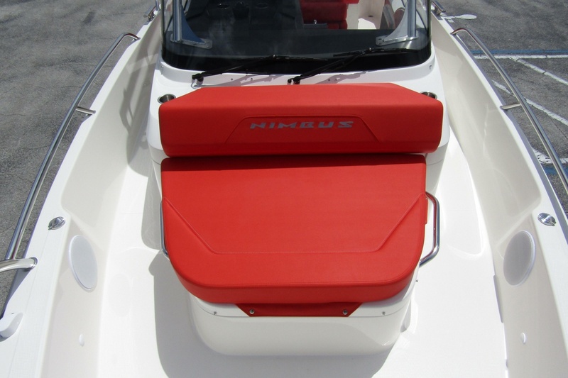  Nimbus Tender 8