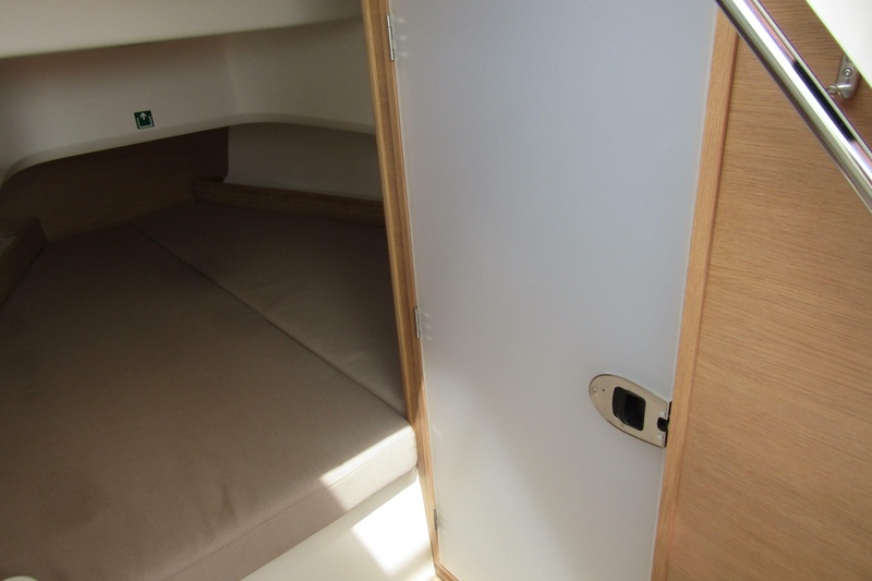  Nimbus Tender 8