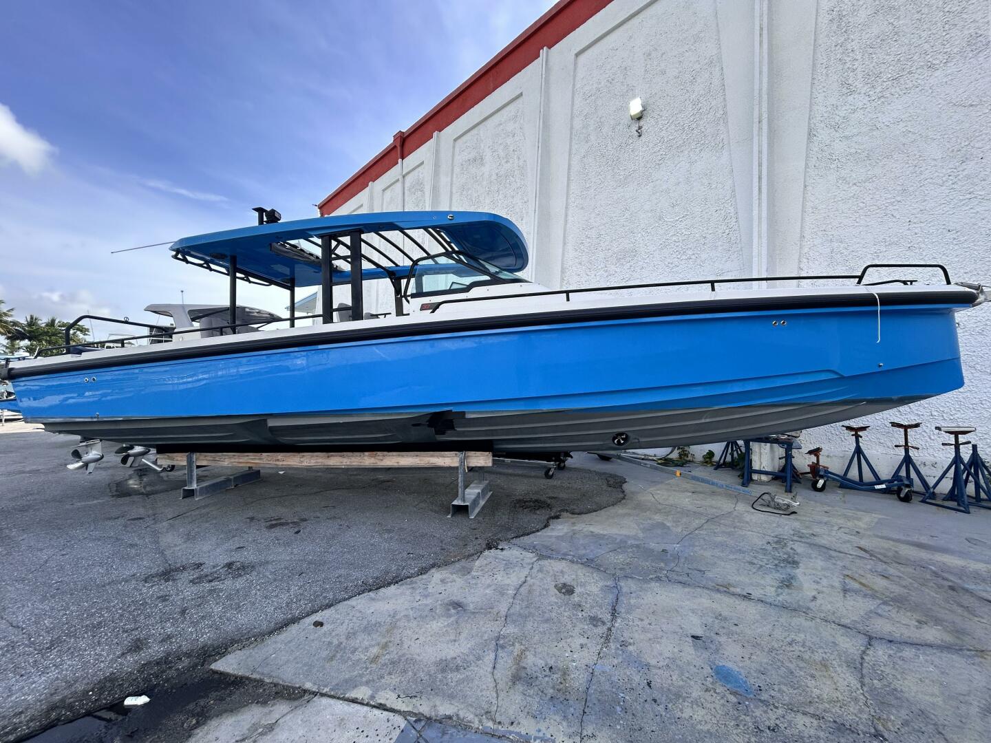 Axopar 37 Sun Top till salu