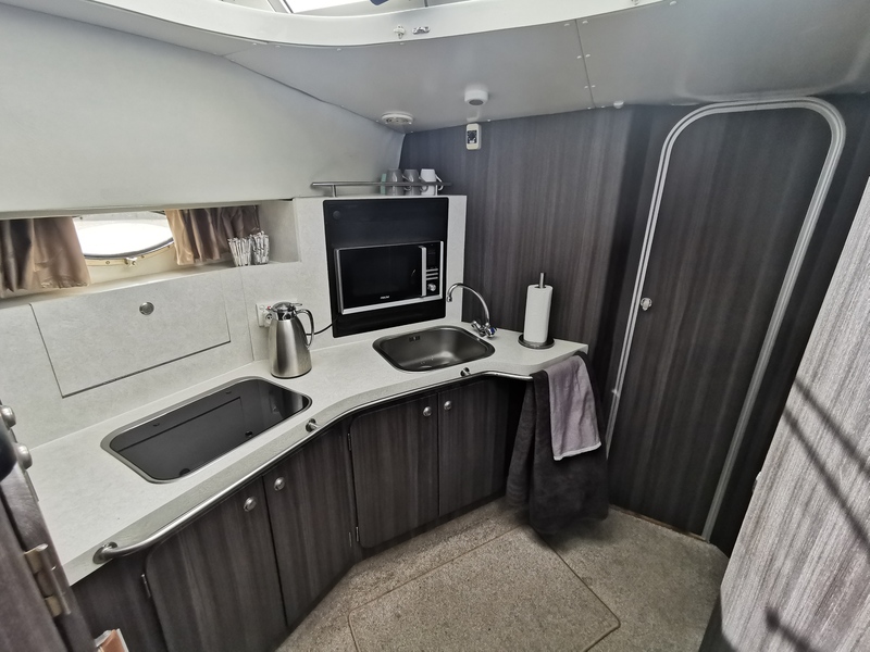  Birchwood 34 TS Flybridge