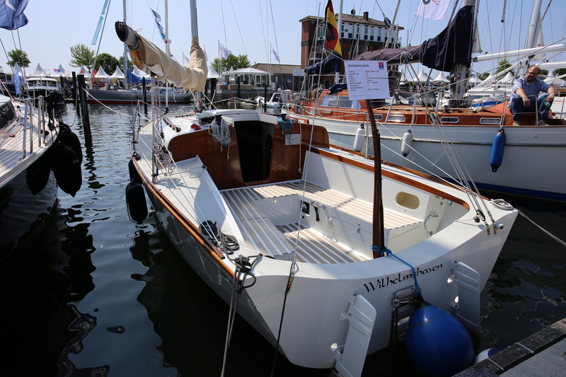 Blue Storm 900 Hanseboot ancora boat show 2016