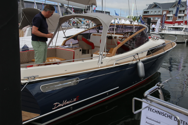 DaVinci 32S Ancora boot show 2017