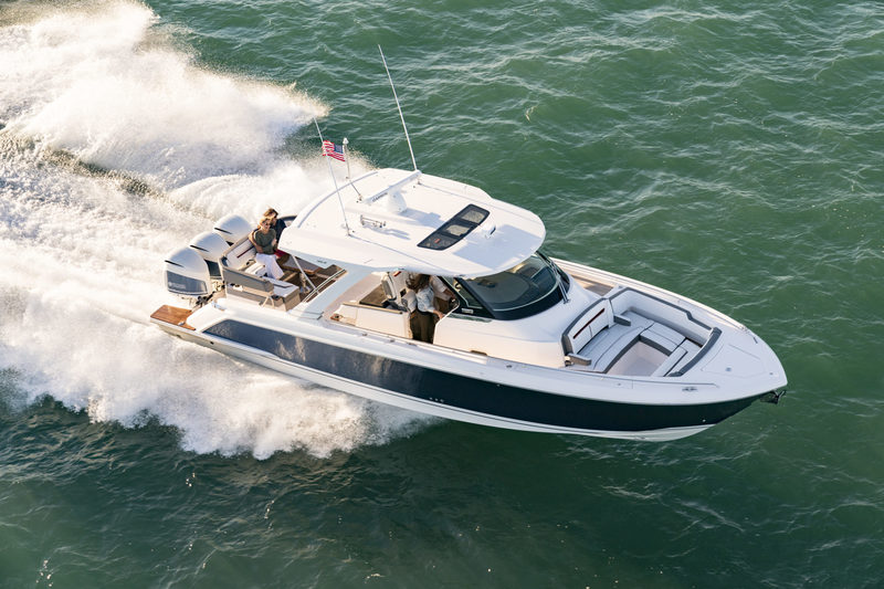 Tiara Sport 38 LS The all new Tiara Sport 38LS